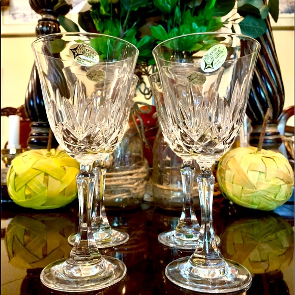 Vintage Elegant Bohemian Clear Crystal Wine Glasses/Goblets Set of 4 - Picture 1 of 7